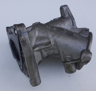 Патрубок 9821154280 citroen c4 cactus 1.5 blue hdi фото №1