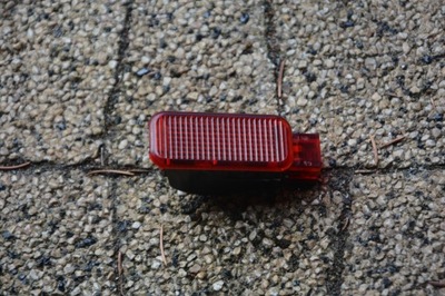 Лампа освітлення обшивка двері audi a8 d3 long 6y0947411 фото №1