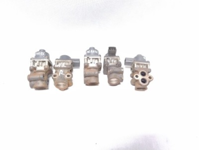 Subaru 05-12 1.5 2.0 r dohc клапан egr 14710aa730 фото №1