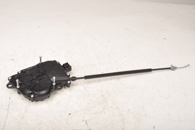 Defender l663 замок доводчик задний крышки фото №1