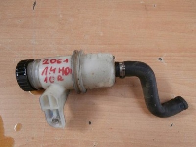 Бачок peugeot 206 + 10r фото №1