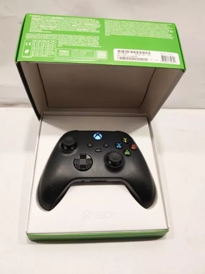 PAD BEZPRZEWODOWY XBOX ONE / SERIES X/S KOMPLET