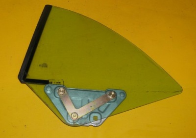 Скло лівий задня audi a4 b6 cabrio фото №1