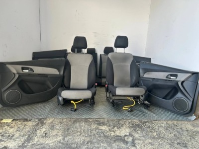 Сидіння сидіння заднє сидіння обшивки комплект chevrolet cruze 08-16 sedan фото №1