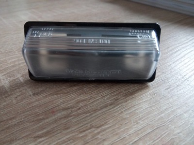 Лампа освещение номерного знака nissan leaf ii oryg. фото №1