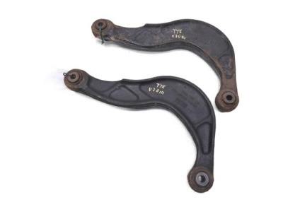 Важіль важелі задня volvo v70 iii 2.0 d3 фото №1