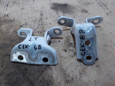 Петлі ліва задні двері ceed 09r. фото №1