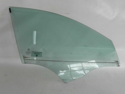 Alfa romeo giulietta стекло правая перед фото №1