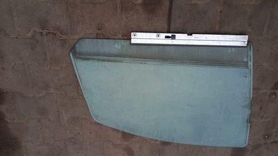 Стекло правая перед opel zafira b 06r kombi фото №1