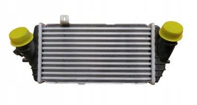 Интеркулер hyundai solaris 1.6 crdi 2017 - фото №1