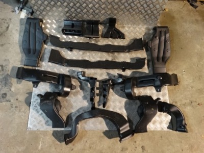 Idealny впуск канал повітря vw touareg iii 1 фото №1