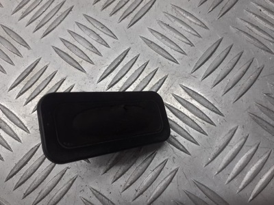 Микровыключатель замка крышки renault scenic ii 1.9 dci 8200076256 фото №1