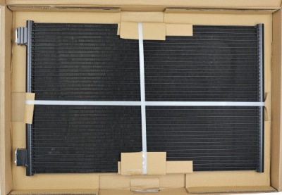 Радіатор кондиціонера jaguar i-pace x590 2018 - фото №1