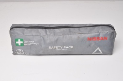 Nissan x-trail iv t33 аптечка 23r фото №1