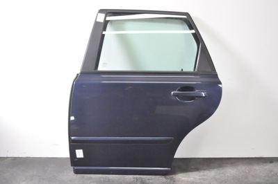 Volvo v50 двері лівий задня задні lift kombi повний фото №1