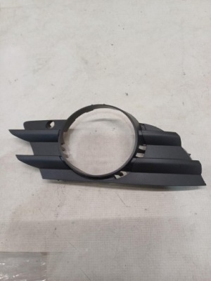 Заглушка бампера 13217348 фото №1