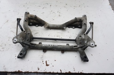 Подрамник поперечина mercedes c w204 2.2 cdi фото №1