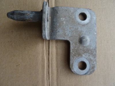 Mercedes sprinter 907 кронштейн a9107600900 фото №1