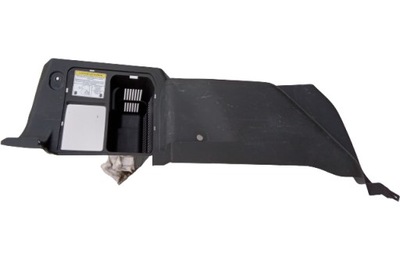 Захист багажника лівий задня infiniti qx56 2004- фото №1