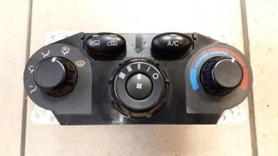 Hyundai santa fe 01- панель обдув кондиционера eu фото №1