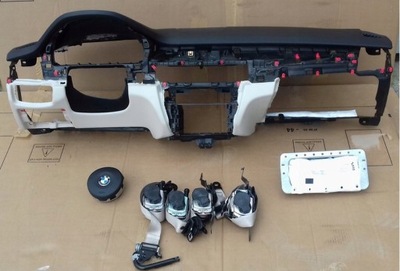 Bmw x5 f15 консоль панель приладів подушка безпеки ремені оригінал стан bdb фото №1