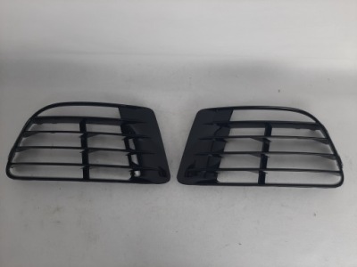 Vw golf vi 6 r20 решётка радиатора бампера решётка левая+ правая фото №1