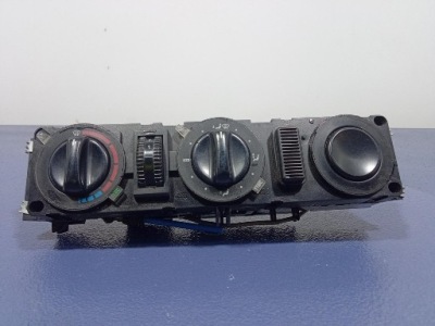 Mercedes vito w638 переключатель кондиционера обдув a0008306185 фото №1