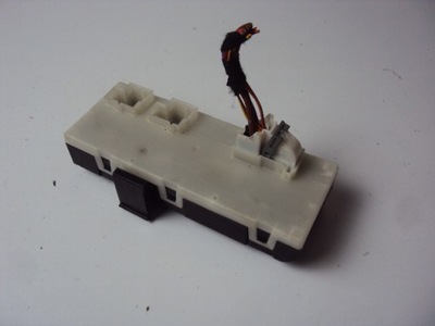 Модуль кришки задня bmw x1 f48 фото №1