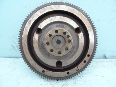 Колесо маховик hyundai 23200-2a201 u2 1,1 фото №1