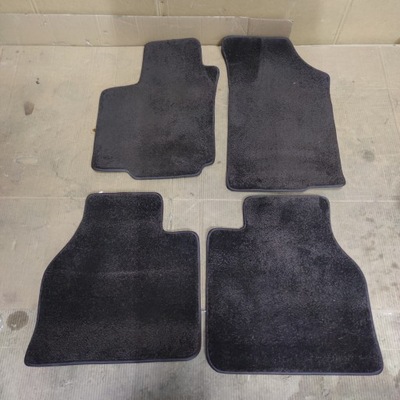 BENTLEY FLYING SPUR 4W MATS VELOUR BROWN COLOR  