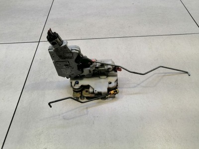 Замок двері лівий перед nissan primera p11 6 pin фото №1