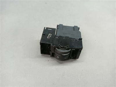 Регулировка света seat altea 5p0919094a фото №1