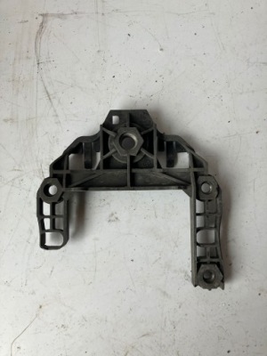 Кронштейн балка перед 508 i 9689030280 правый фото №1