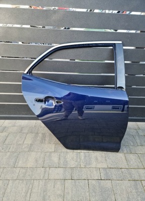 Toyota corolla e21 hb дверь правое задние задняя фото №1