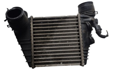 Радиатор воздуха интеркулер seat toledo 2 862328x фото №1