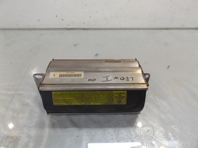 Leon i подушка пасажира фото №1