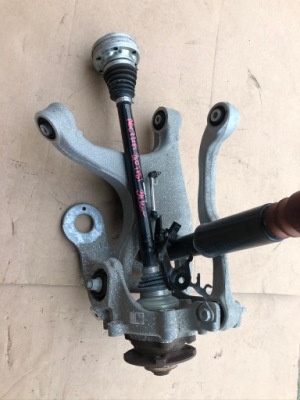 Audi a6 a7 c7 рестайлинг  поворотный кулак правая задняя приводной вал 34km фото №1