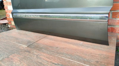 Jeep grand cherokee wk 5-10r молдинг дверь левый перед фото №1