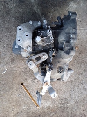 Коробка передач corsa d 1.3cdti фото №1