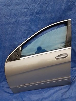 Mercedes w251 long дверь левый перед c723 723 фото №1