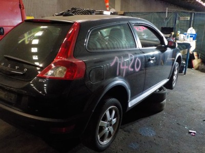 Volvo c30 підкрилок задня праве фото №1