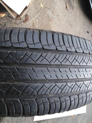 215/70/16 MICHELIN LATITUDE TOUR HP