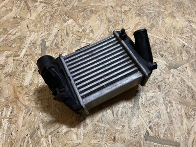 AUŠINTUVAS ORO INTERCOOLER AUDI A4 B7 8E 8E0 2.5TDI 8E0145805P 