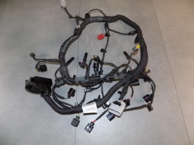 Vw passat b8 джгут двигуна 04l972627bl фото №1