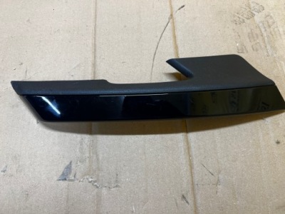 Декоративна захист молдинг двері перед лівий toyota auris ii рестайлінг фото №1