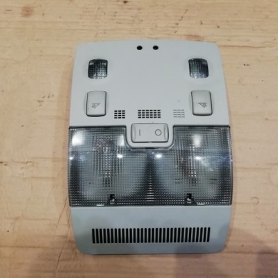 Audi a3 8p a4 b6 b7 лампа стельовий освітлення салону 8e0947135d фото №1