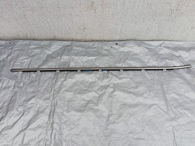 Молдинг уплотнитель правый перед kia pro ceed ii дверь 12-17 хром фото №1