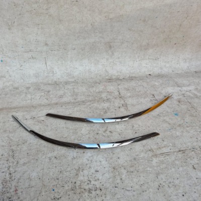 Mercedes b-klasa 2 2 w245 рестайлинг  08-11 молдинг хром бампера правая  задняя фото №1