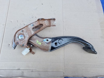 Toyota yaris iii педаль гальма фото №1