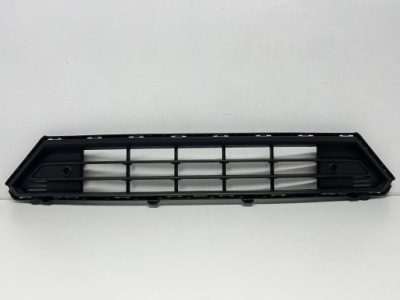 Volvo xc40 ii 2 решітка бампер перед 32136098 фото №1